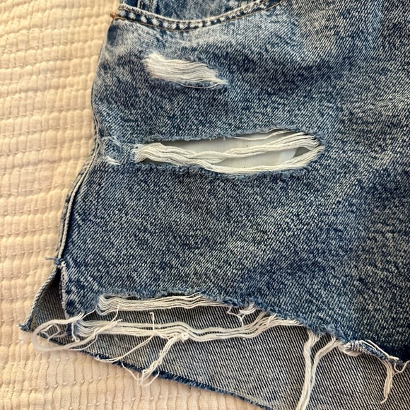 Pull&Bear Distressed Jean Shorts - Picture 3 of 5